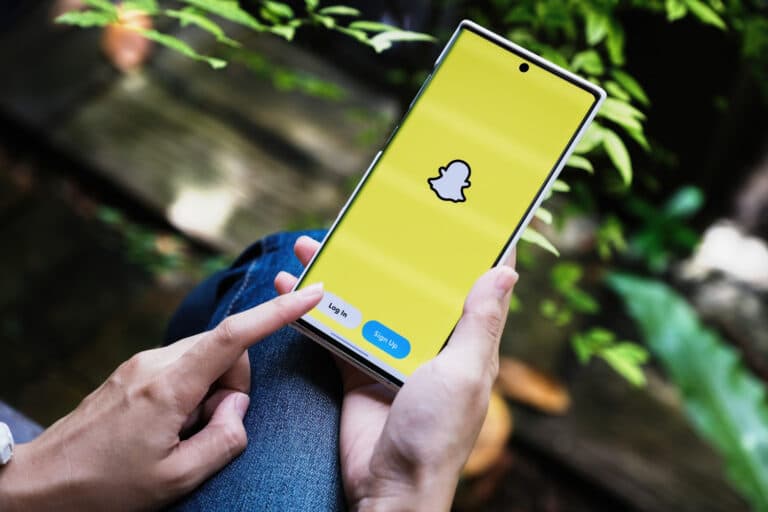 Bloquer la localisation sur Snapchat : protégez la vie privée