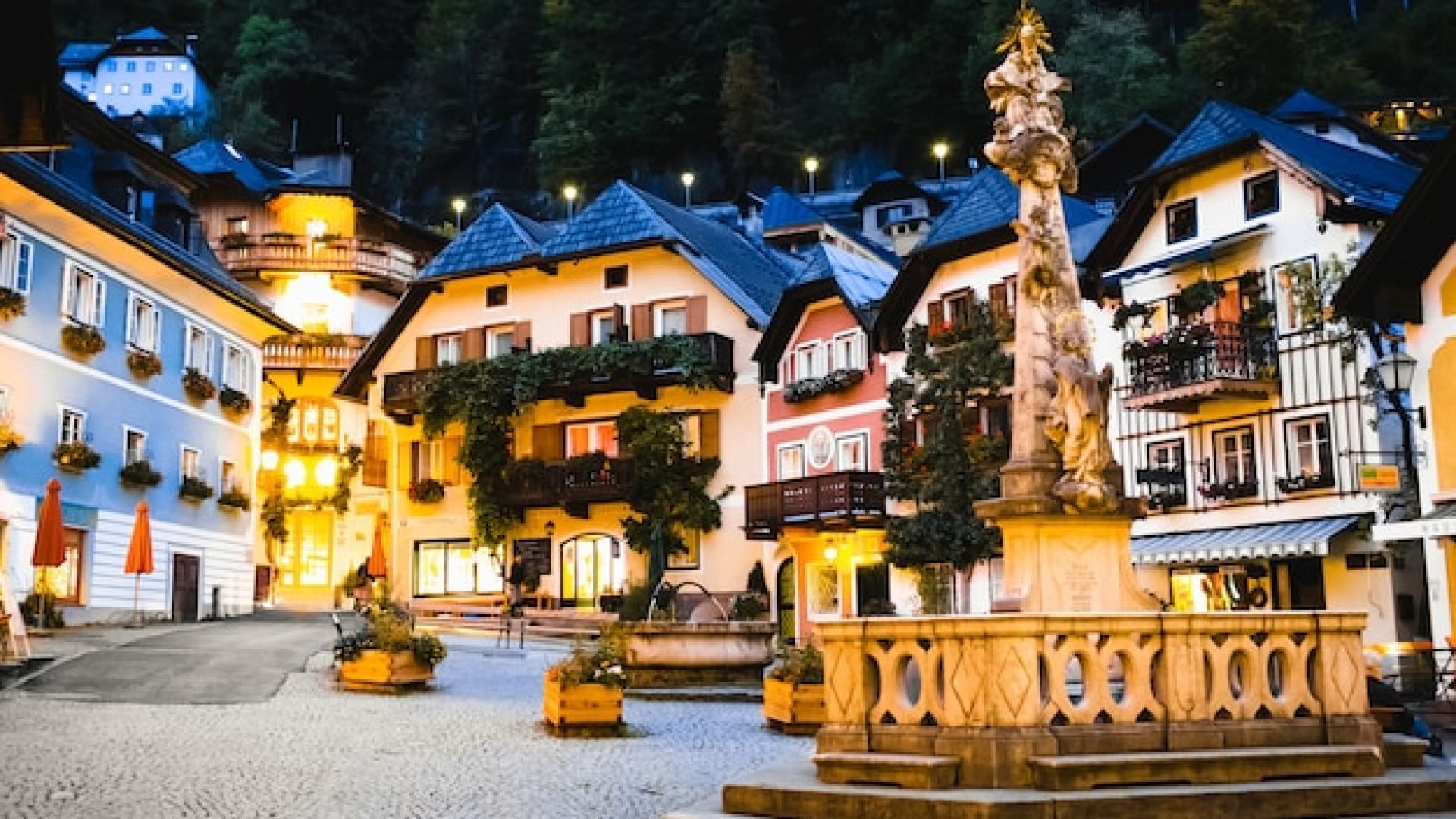 Pourquoi vous devriez découvrir le village médiéval de Grimaud ?